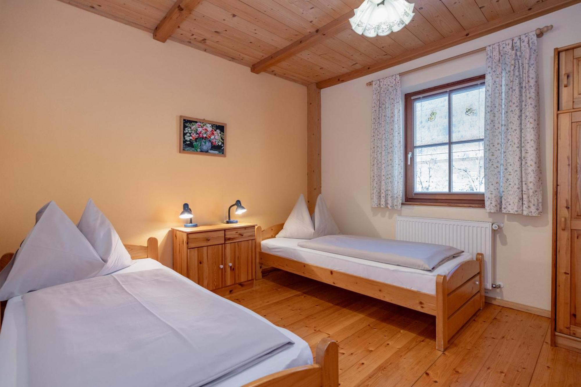 Schullerhof Hotel Hermagor-Pressegger See Exterior photo
